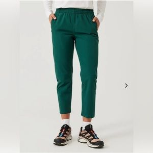 OUTDOOR VOICES Green RecTrek Athletic Pant 26” (S)
